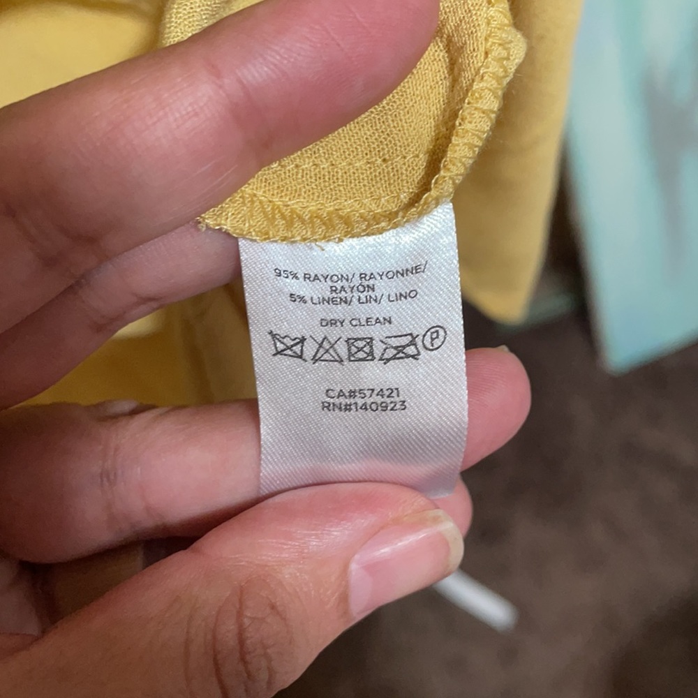 Yellow button down blouse - Picture 7 of 7